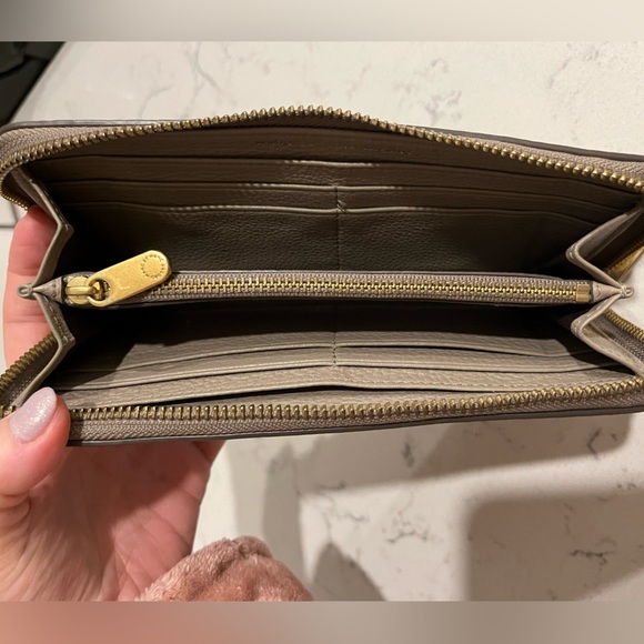 Marc Jacobs Wallet - Taupe - Picture 4 of 4